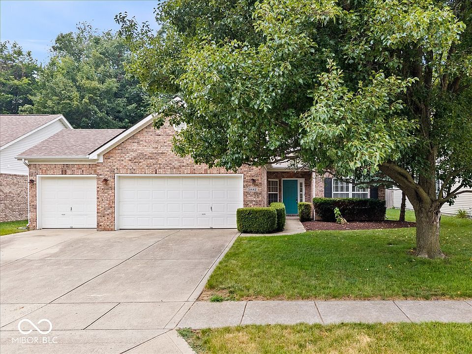 1st image of 5882 Lost Oaks Dr