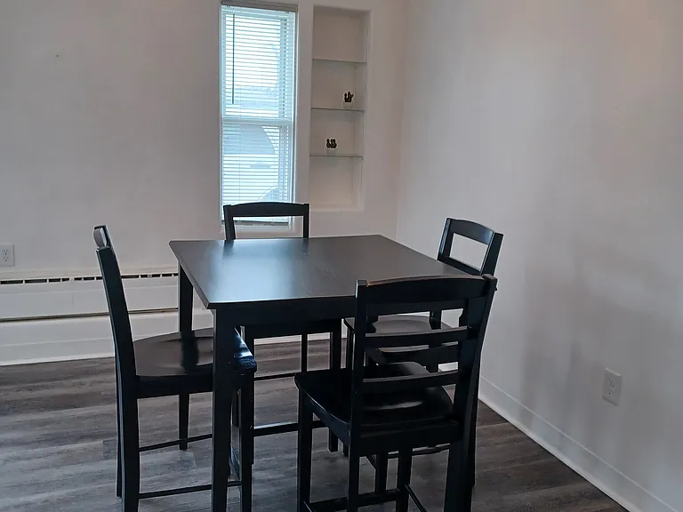 232 N Lake St SE #1 — Photo 32