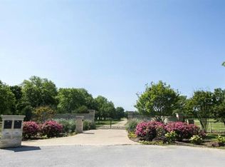 915 Dove Creek Rd, Bartonville, TX 76226