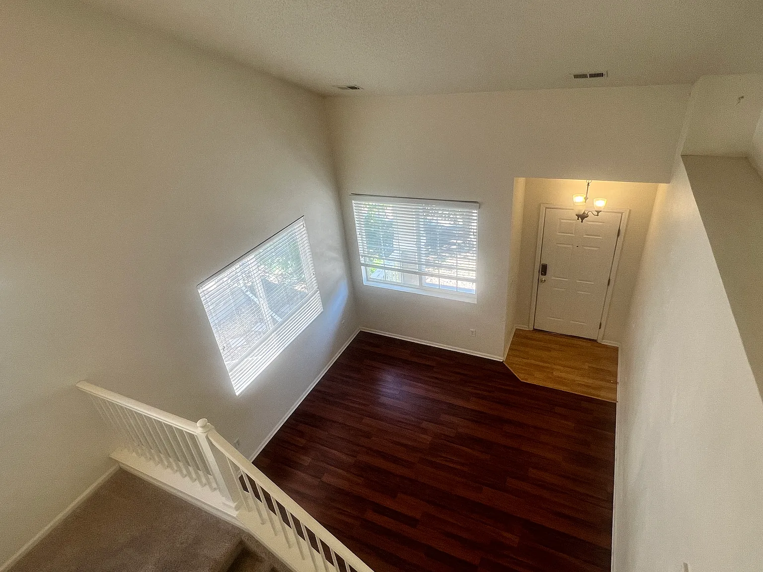 3 bed, 1582 sqft, $2,500 — Photo 4