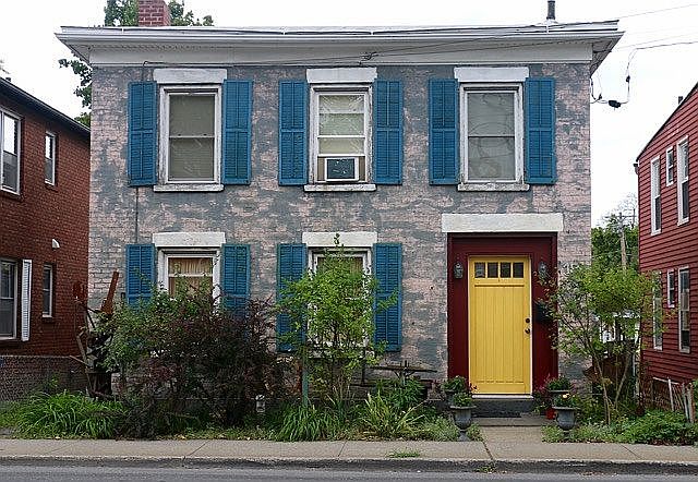 1st image of 18 Hill St