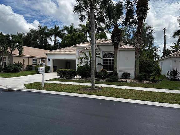 2nd image of 9846 Arbor View Dr S