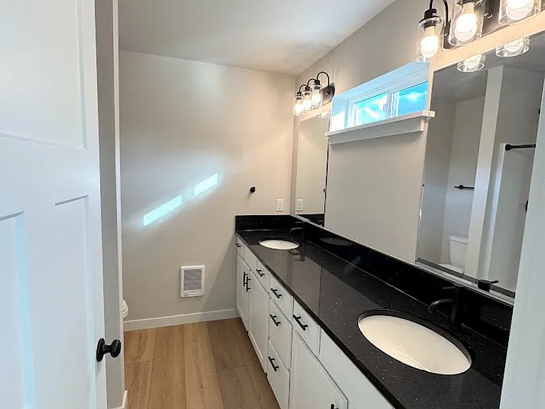 13822 SE Oatfield Rd #3C — Photo 23