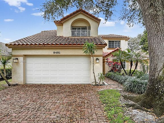 2nd image of 9481 Oak Grove Cir
