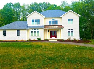 33 Regan Way, Germantown, NY 12526