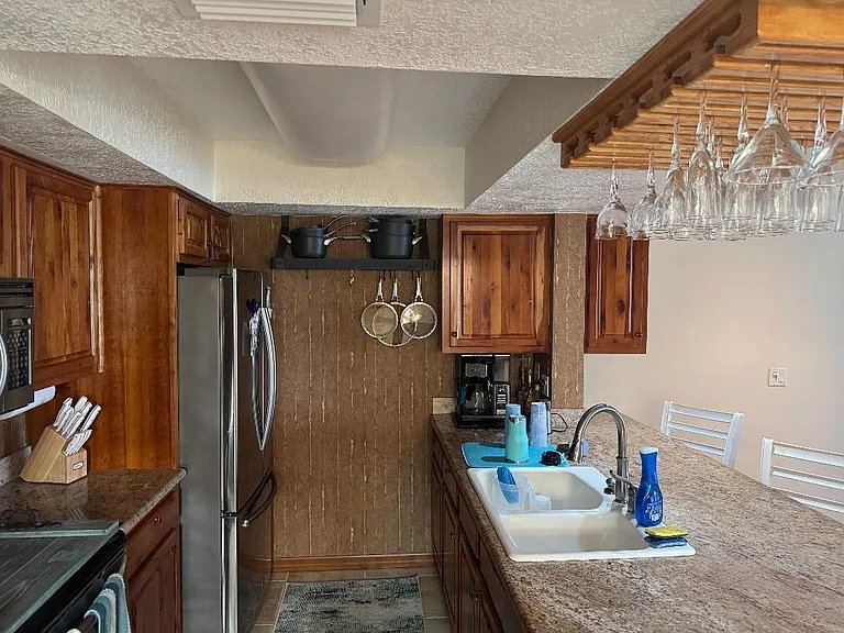 409 Fernandina St — Photo 14