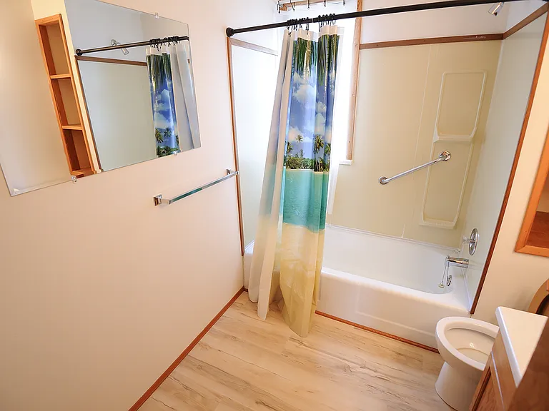 15 Lennox Ave #15 — Photo 6