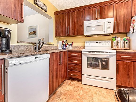 2nd image of 7410 Lake Breeze Dr APT 404