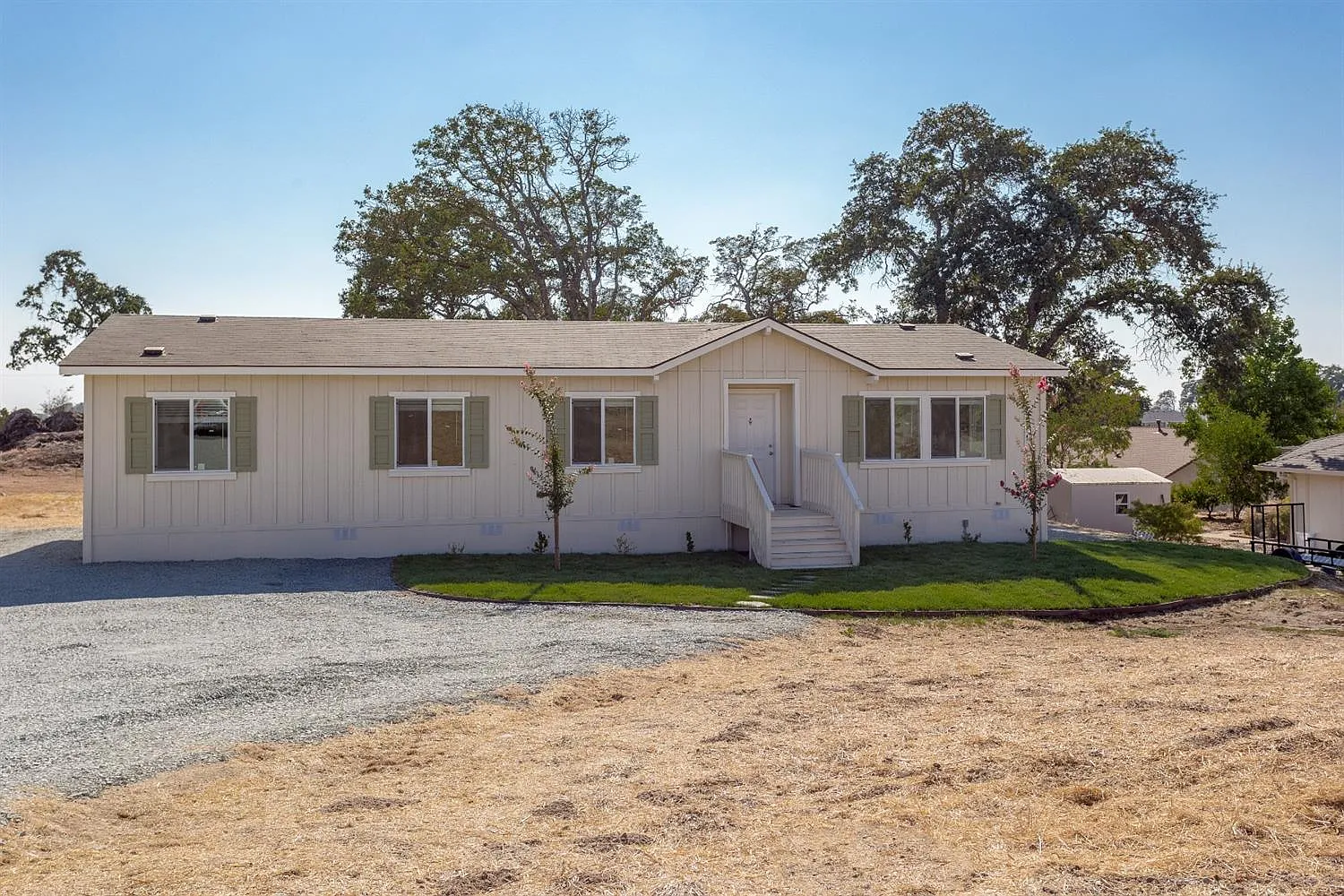 3846 Hartvickson Ln photo 1