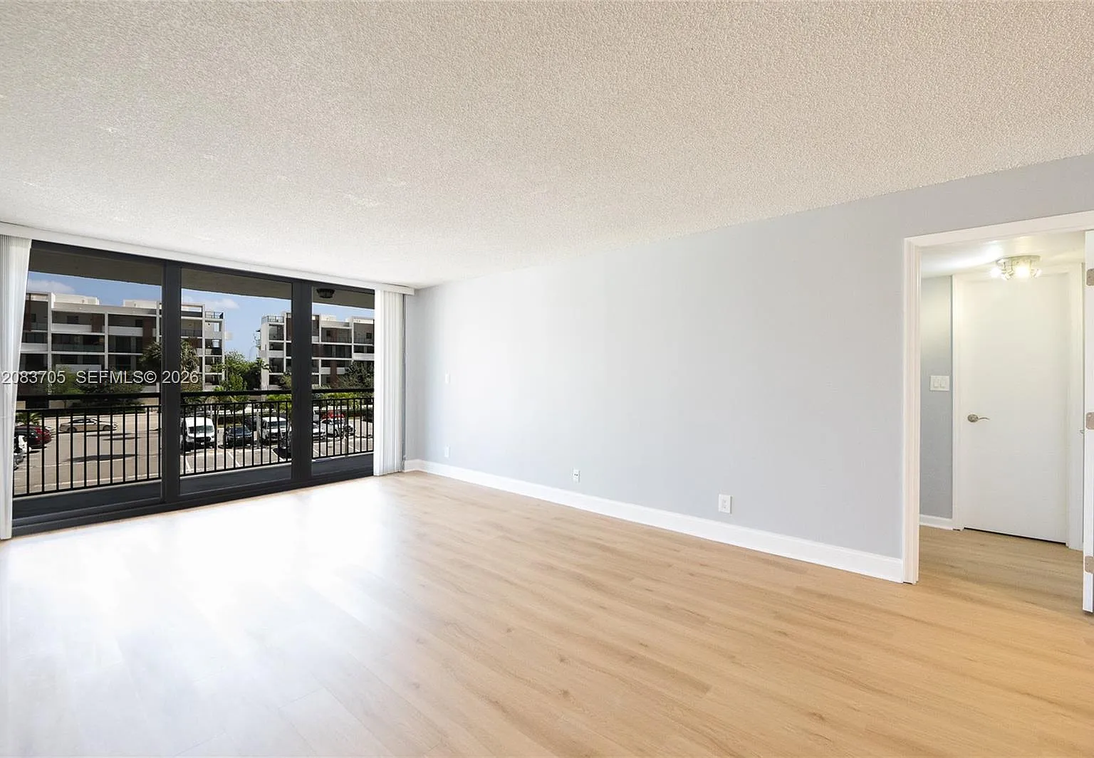 Galt Ocean Terrace Condo — Photo 4