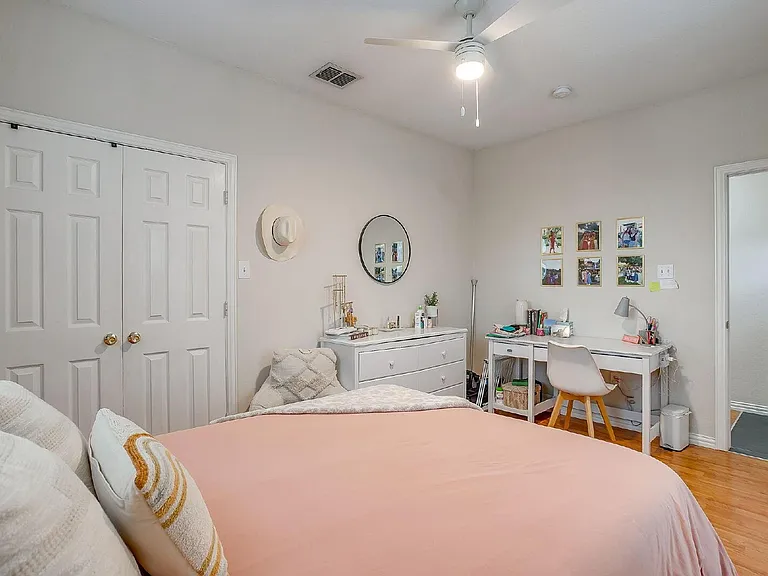 2700 McCart Ave — Photo 18