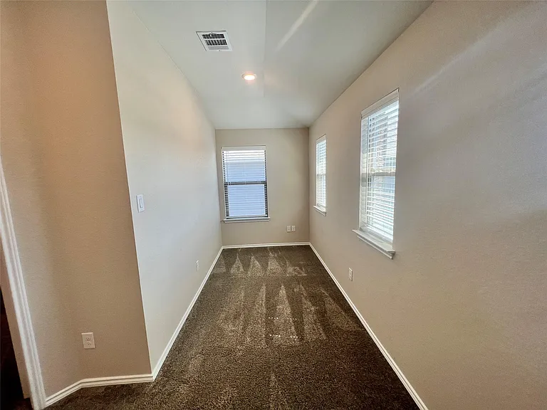 5100 Lazy Court Dr — Photo 15
