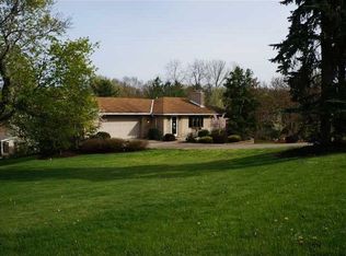 110 Jomat Dr, Mcmurray, PA
