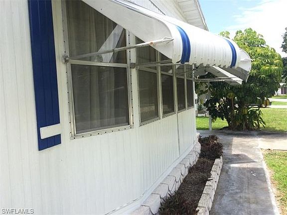 2nd image of 26099 Princess Ln