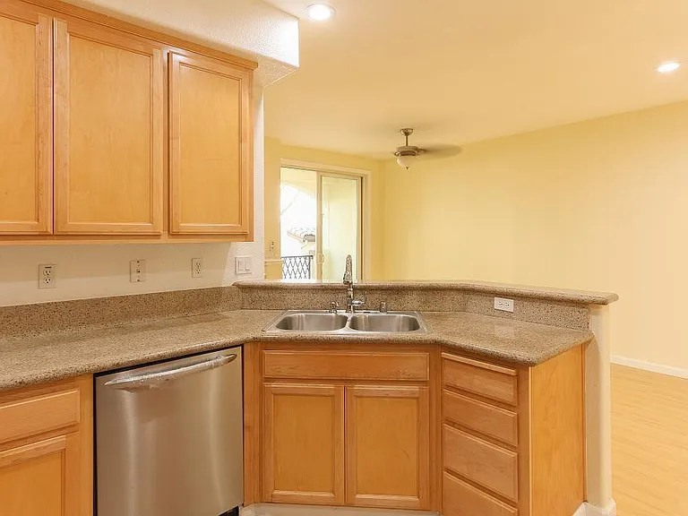 43 Parc Place Dr — Photo 5