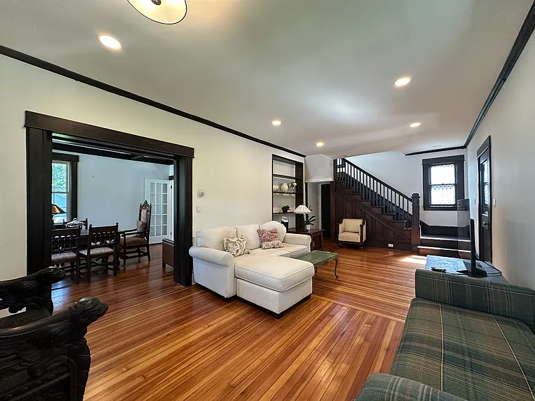 27 Dosoris Way — Photo 7