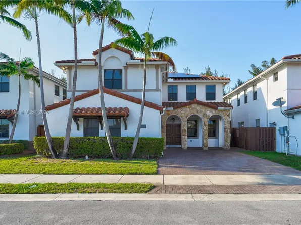 10371 NW 10th St, Miami, FL 33172