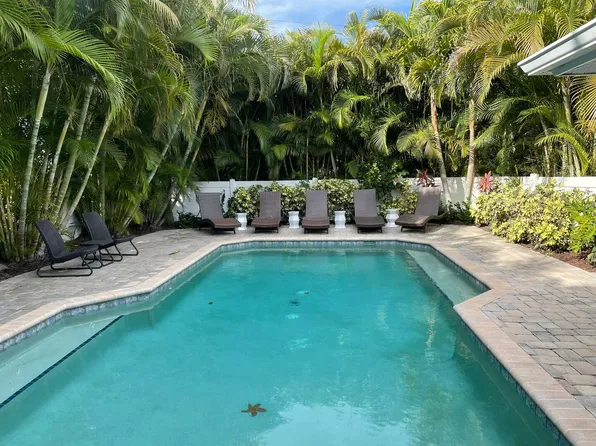 (undisclosed Address), Holmes Beach, FL 34217
