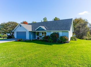 355 E Redding Rd, Angola, IN 46703