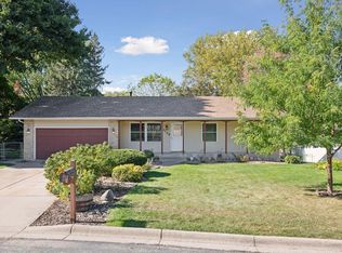 2729 Terrace Dr, Burnsville, MN 55337