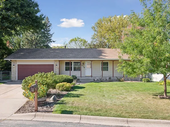 2729 Terrace Dr, Burnsville, MN 55337