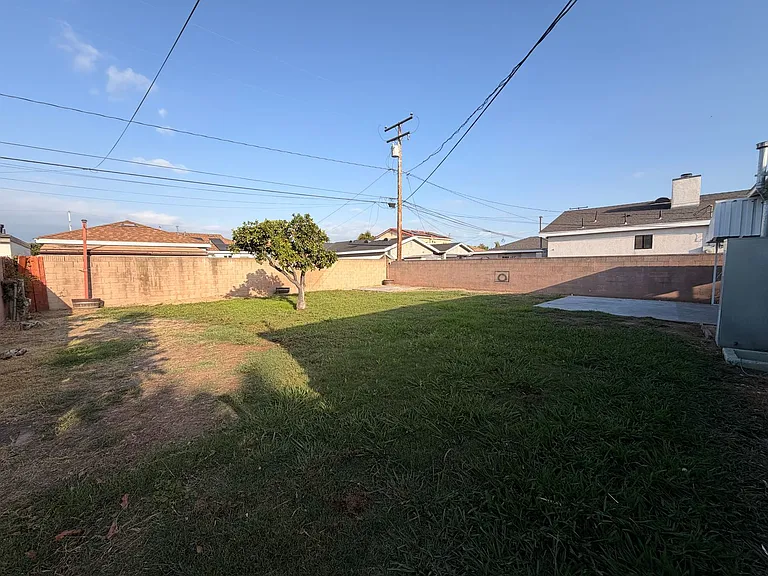 14436 Longworth Ave — Photo 33