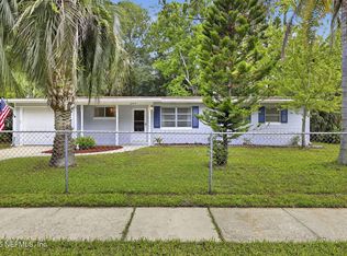 6414 Lucente Dr, Jacksonville, FL 32210