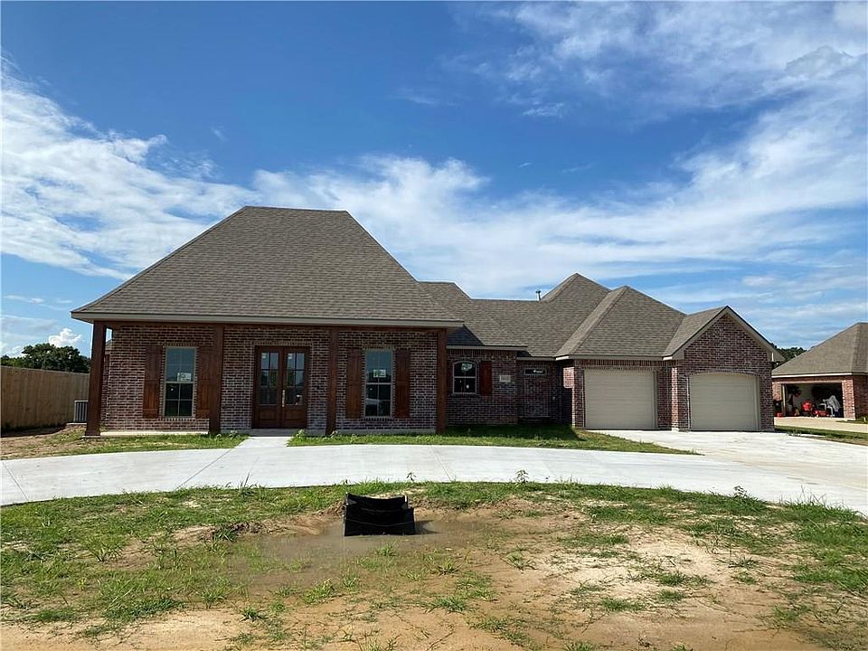 2nd image of 1012 N Ella Kate Ln