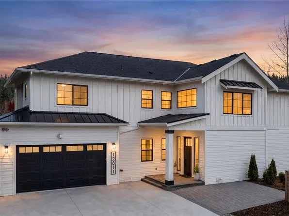 12811 SE 44th Place, Bellevue, WA 98006