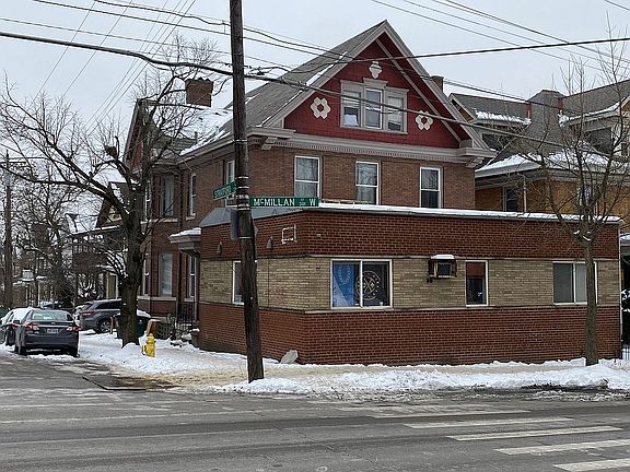 4th image of 301 W McMillan St