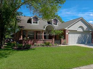 2022 Wilderland Cir, Bryan, TX 77807