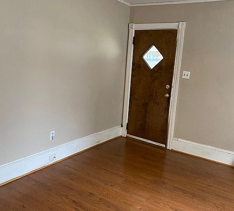 2nd image of 617 Berwyn Ave #617