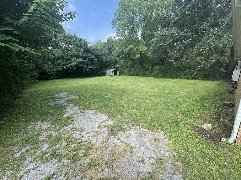 104 Noel Ln — Photo 10