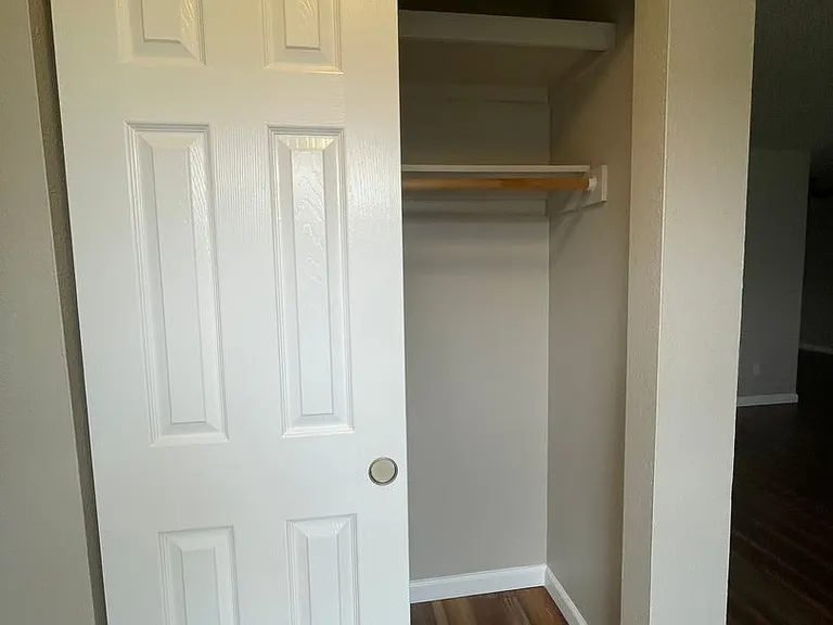Albany Meadows Apartments — Photo 4