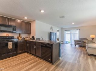 7855R Davie Ray Dr, Zephyrhills, FL 33540