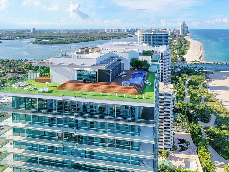 10201 E Collins Ave #1002 — Photo 45