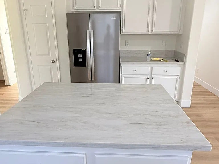 13403 Hawthorn Ave — Photo 11