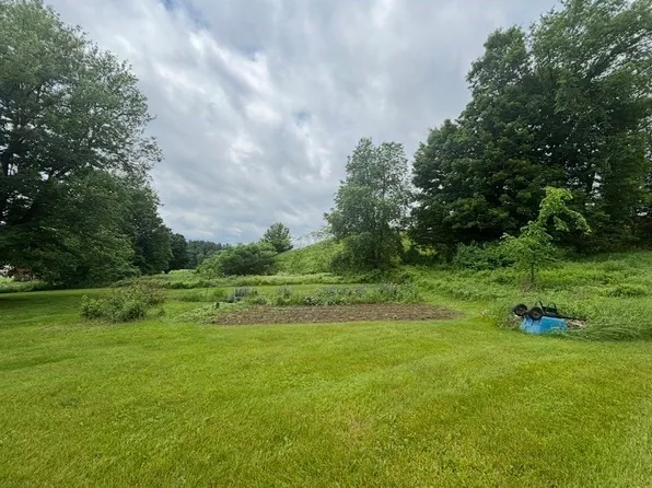839 Reservior Road, Berkshire, VT 05447