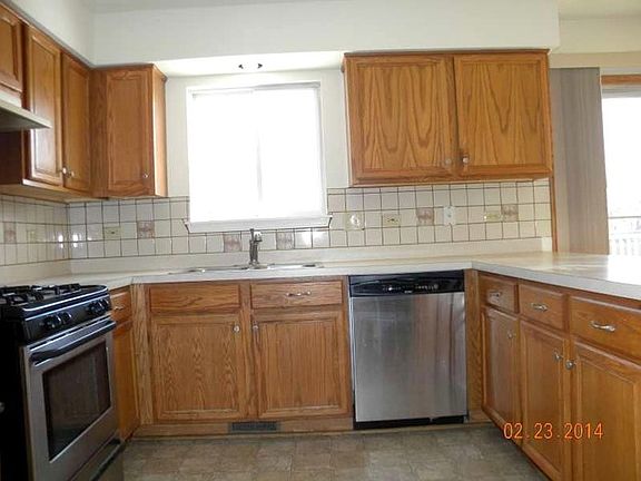 4th image of 2704 Steamboat Cir