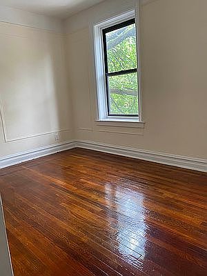 1st image of 8360 118th St APT 5H