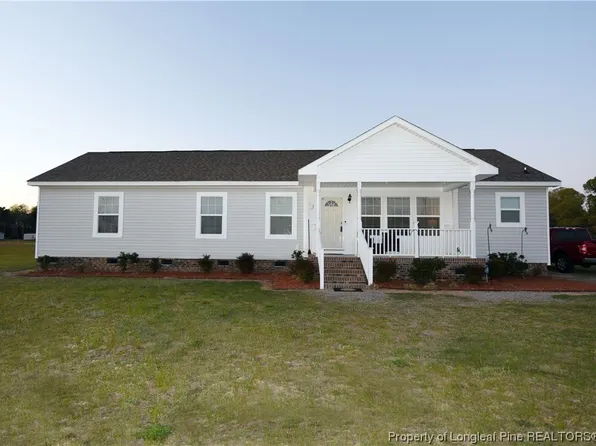 138 Rockwell Ct, Lumberton, NC 28360