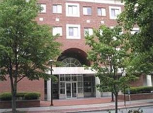 20 Webster Pl, Brookline, MA 02445