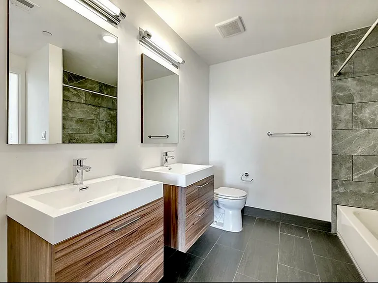 1188 Valencia St #404 — Photo 11