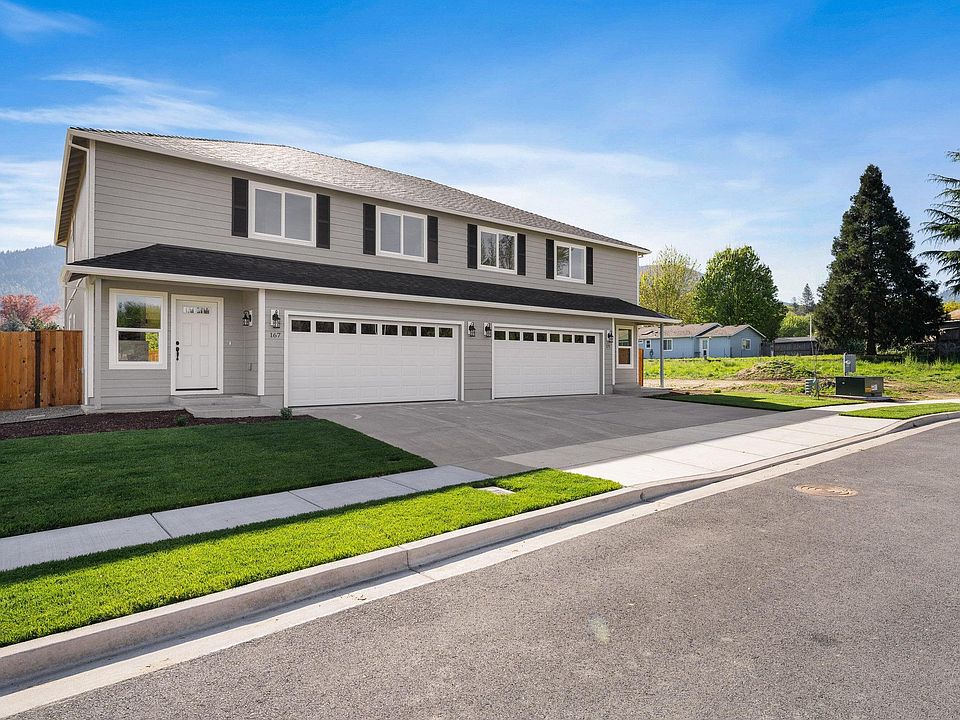 1st image of 171 SE Champagne Ct