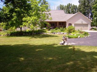 7024 W Freeland Rd, Freeland, MI 48623