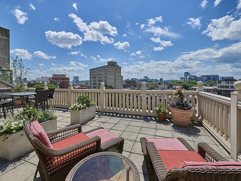 185 Massachusetts Ave #402 — Photo 20