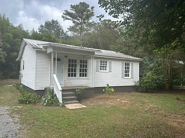 729 Nimitz Ave