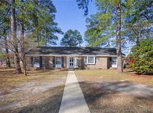 400 Hallmark Rd, Fayetteville, NC 28303