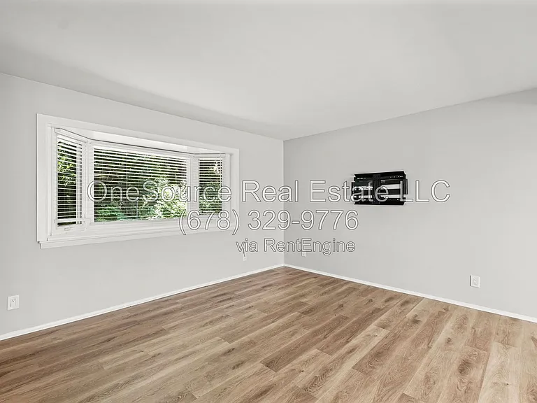 7312 Cardigan Cir #1 — Photo 8