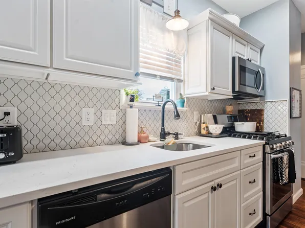 1041 Stonewall Lane image 41 of 48